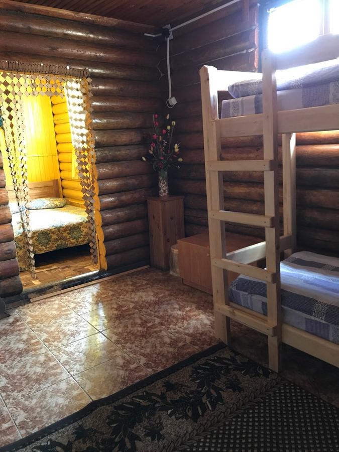 Hotelhola Çernigiv Oda fotoğraf